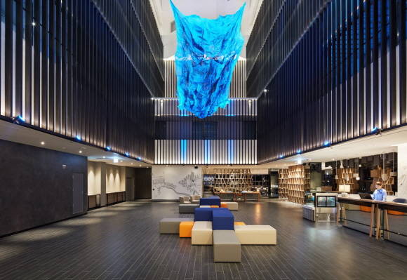 홀리데이 인 익스프레스 서울홍대 로비 모습. ⓒ 제주항공