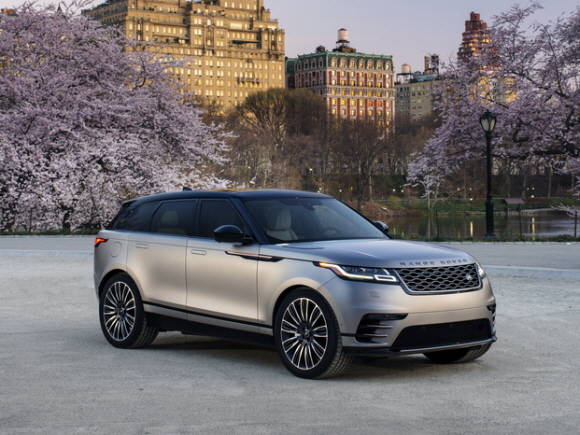 레인지로버 패밀리에 가장 늦게 합류한 레인지로버 벨라는 SUV 차량에 새로운 우아함을 더한 모델이다. ⓒ 재규어 랜드로버 코리아