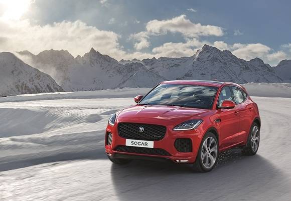 재규어 랜드로버 코리아는 쏘카와 업무제휴를 맺고 재규어 최초의 콤팩트 SUV E-PACE 시승 캠페인을 진행한다. ⓒ 재규어 랜드로버 코리아