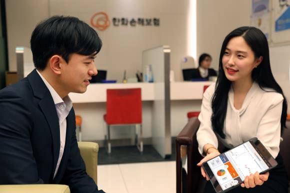 한화손해보험이 '스마트앱 어워드 코리아 2018 시상식'에서 금융부문 통합대상을 받았다. ⓒ 한화손해보험
