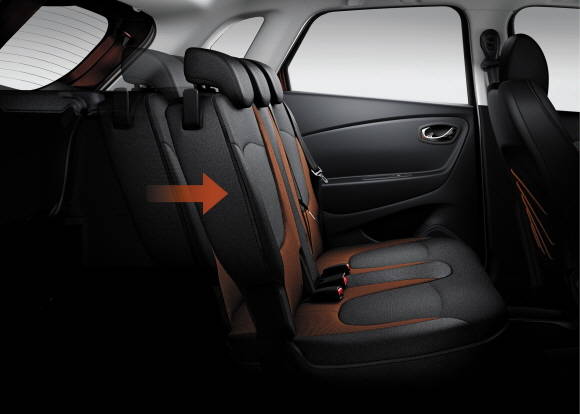 QM3 뒷좌석 슬라이딩 벤치 시트. ⓒ 르노삼성자동차
