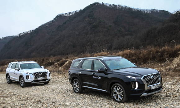 팰리세이드는 직관적인 사용자 경험(Intuitive Usability Experience)을 기반으로 개발된 새로운 개념의 플래그십 대형 SUV다. ⓒ 현대자동차