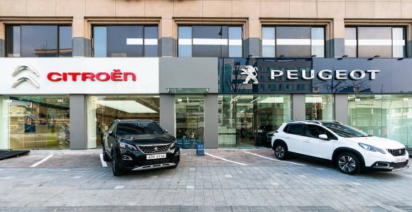 푸조 시트로엥 강동 전시장 전경. ⓒ 한불모터스