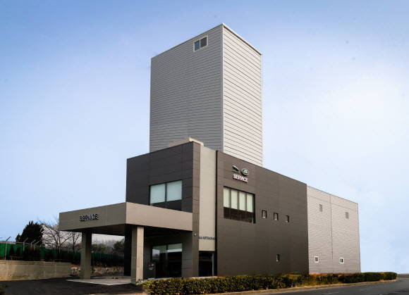 인천광역시 남동에 위치한 재규어 랜드로버 공식 서비스센터. ⓒ 재규어 랜드로버 코리아