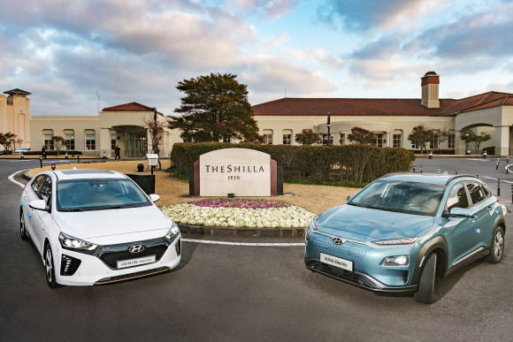 현대차와 제주신라호텔이 제주신라호텔 투숙객을 대상으로 전기차 무료체험 서비스를 실시한다. ⓒ 현대자동차