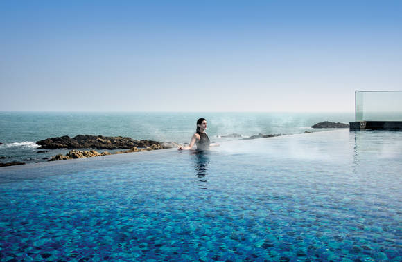 '워터하유스' 인피니티풀 전경. ⓒ 아난티 코브