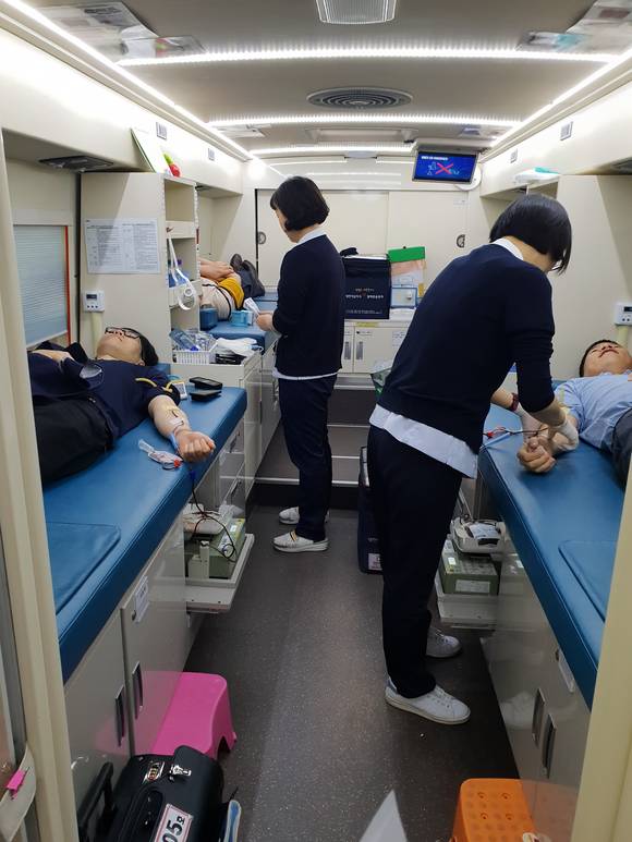 27일 부산정관에너지 임직원들이 사랑나눔 헌혈행사에 참여했다. ⓒ 부산혈액원