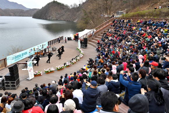 현대모비스가 사회공헌활동의 일환으로 조성한 친환경 생태숲에서 관광객들을 대상으로 한 다채로운 프로그램을 진행한다. ⓒ 현대모비스