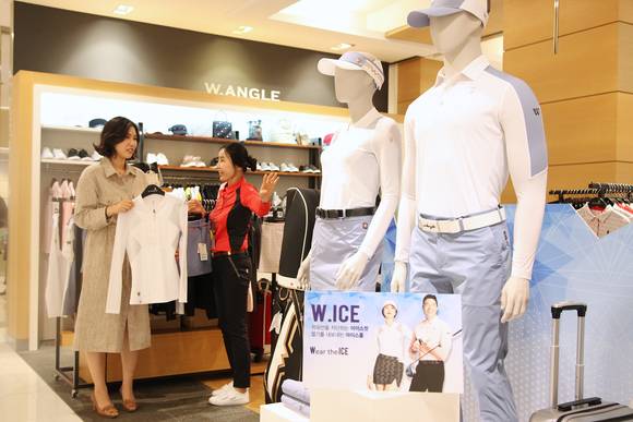 신세계 센텀시티 6층 골프웨어 '와이드앵글' 매장. ⓒ 신세계 센텀시티