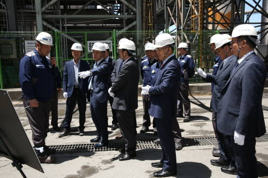 현대제철이 '안전한 친환경 사업장 건설'이라는 지상과제 달성을 위해 '안전·환경자문위원회'를 구성했다. ⓒ 현대제철