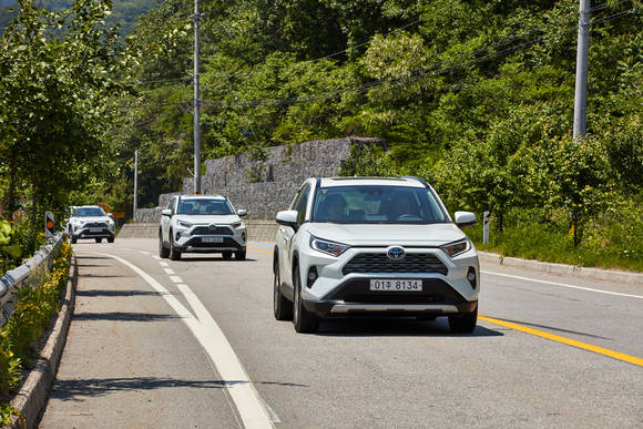 6년 만에 완전변경 모델로 새롭게 출시된 뉴 제너레이션 RAV4. ⓒ 토요타 코리아
