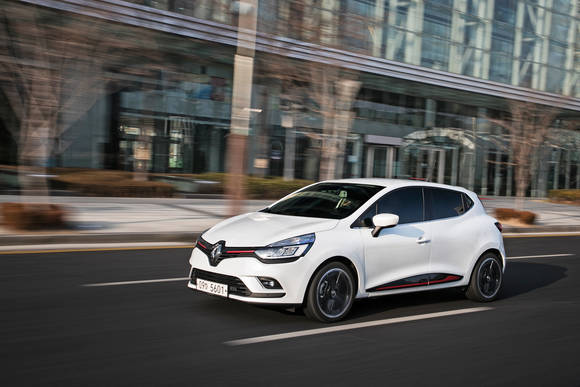 르노 그룹의 5세대 1.5 dCi 엔진은 운전자 조작에 따른 반응도 민첩해 쾌적한 운전을 돕는다. ⓒ 르노삼성자동차