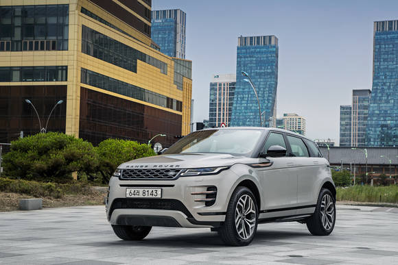 8년 만에 풀 체인지 이룬 랜드로버의 럭셔리 콤팩트 SUV 올 뉴 레인지로버 이보크. ⓒ 재규어 랜드로버 코리아