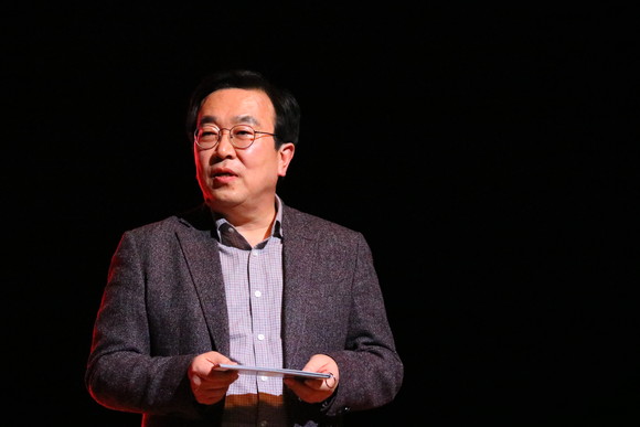 서병수 전 부산시장 강연 모습. ⓒ 리더십 4.0