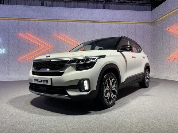 정통 SUV를 모던한 젊은 감각으로 재해석한 셀토스의 외관 디자인. = 노병우 기자