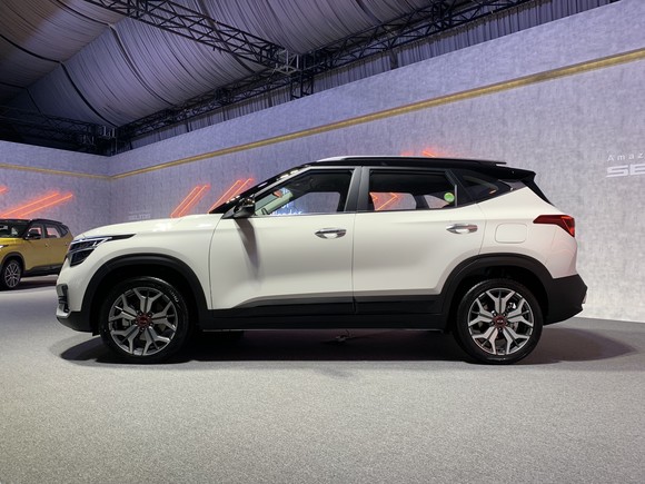 셀토스는 볼륨감 있는 차체 크기를 기반으로 강인하고 대담한 외장 이미지를 선보인다. = 노병우 기자