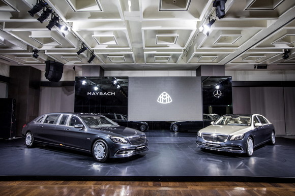 더 뉴 메르세데스-마이바흐 S 650 풀만 및 더 뉴 메르세데스-마이바흐 S 650. ⓒ 메르세데스-벤츠 코리아