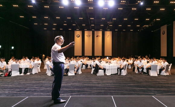 BMW 그룹 코리아 김효준 회장. ⓒ BMW 그룹 코리아