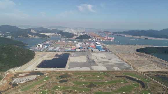 부산항 신항 웅동2단계 항만 배후단지 개발사업지 전경. ⓒ 태영건설 컨소시엄