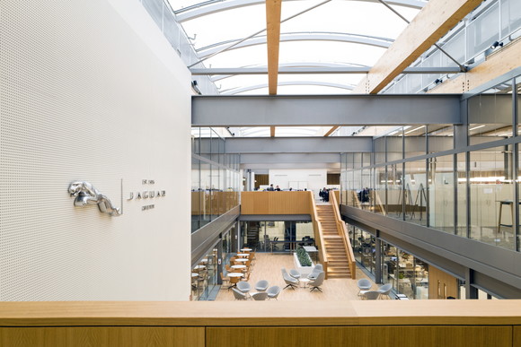 재규어 디자인 스튜디오의 모습. ⓒ 재규어랜드로버코리아