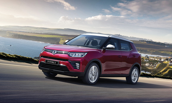 소형 SUV시장의 경쟁이 더욱 치열해지고 있는 가운데 쌍용차는 지난 6월 고객니즈를 적극 반영한 티볼리 부분변경 모델 '베리 뉴 티볼리'를 선보였다. ⓒ 쌍용자동차