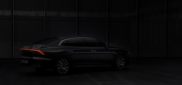 더 뉴 그랜저는 전장이 4990㎜로 60㎜ 늘어났으며, 40㎜ 증대된 휠베이스(축간거리)로 동급 최고 수준의 공간성을 확보했다. ⓒ 현대자동차