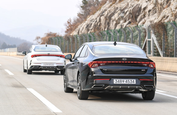 기아차는 3세대 K5에 3세대 신규 플랫폼을 적용해 높은 상품성을 구현했다. ⓒ 기아자동차