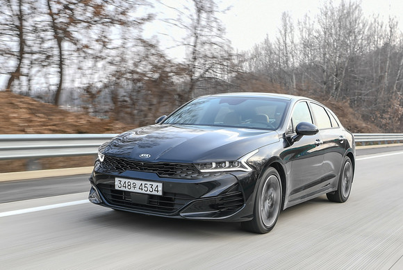 지난 1월 기아차 모델 중 가장 많이 판매된 모델은 K5인 것으로 나타났다. ⓒ 기아자동차