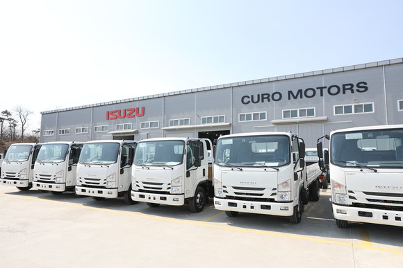 3.5톤급 중형 트럭 엘프 모델. ⓒ 큐로모터스