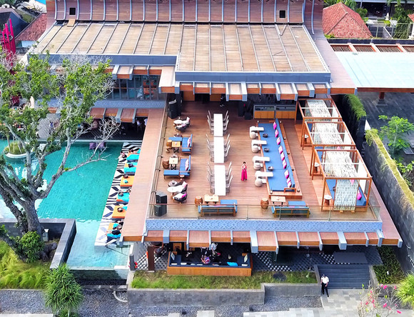 인도네시아 발리 해변가에 자리한 '인디고 스미냑' 풀 빌라 리조트 전경. ⓒ 팜투어