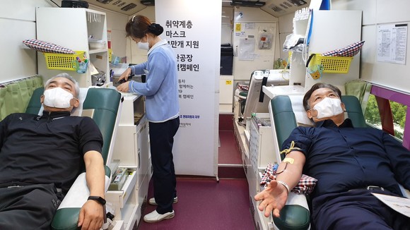 현대차 노사가 단체 헌혈캠페인을 대규모로 진행했다. ⓒ 현대자동차