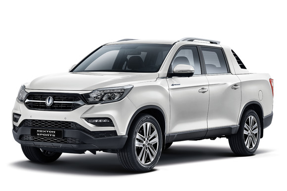 렉스턴 스포츠가 출시 27개월 만에 10만대 판매를 돌파했다. ⓒ 쌍용자동차