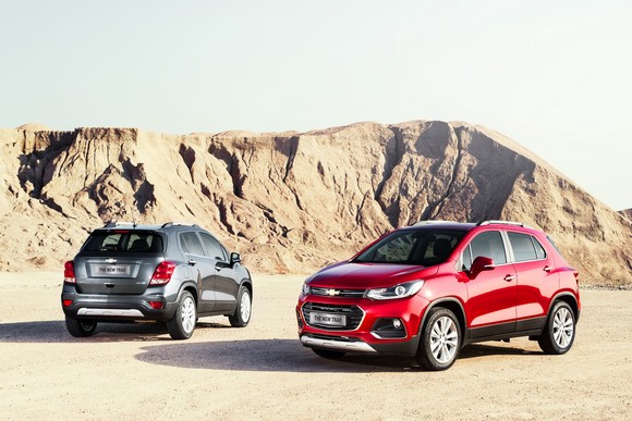 트랙스는 높은 전고와 탄탄한 차체강성, 볼륨을 키운 휠 하우스 등 북미지역에서 선호하는 정통 SUV 스타일을 무기로 꾸준한 인기를 끌고 있다. ⓒ 한국GM