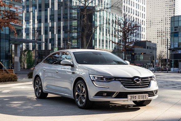 SM6 LPe는 뛰어난 경제성, 프리미엄 디자인 및 기능으로 주목을 받고 있다. ⓒ 르노삼성자동차