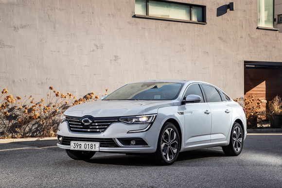 고급스러운 SM6 LPe의 내·외관 디자인은 프리미엄 LPG 자동차 시장의 선두 모델임을 보여주는 대표적인 요소 중 하나다. ⓒ 르노삼성자동차