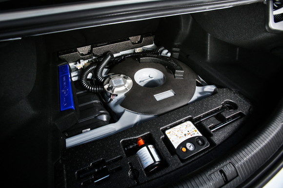 SM6 LPe에 탑재돼 있는 도넛탱크는 르노삼성이 LPG 협회와 함께 2년 동안 200억원을 투자해 개발한 연료탱크다. ⓒ 르노삼성자동차