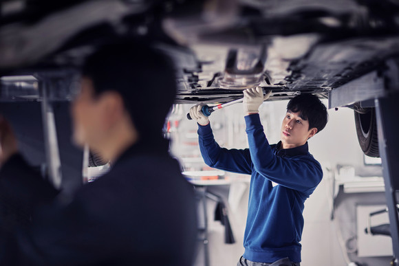 오는 7월 중 새롭게 제공될 서비스예약 애플리케이션은 실시간 푸시알림 서비스 및 예상 정비 완료 시간을 제공받을 수 있다. ⓒ 볼보자동차코리아