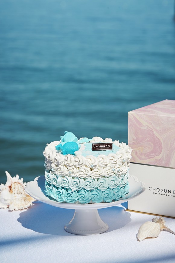 블루 웨이브 케이크(Blue Wave Cake). ⓒ 부산 웨스틴조선호텔