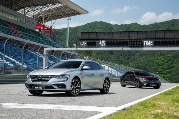 2016년 출시 이후 4년 만에 선보인 THE NEW SM6. ⓒ 르노삼성자동차