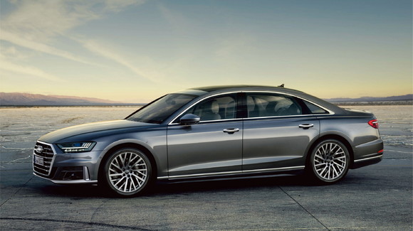 아우디의 플래그십 프레스티지 대형 세단 '더 뉴 아우디 A8 50 TDI 콰트로'. ⓒ 아우디 코리아