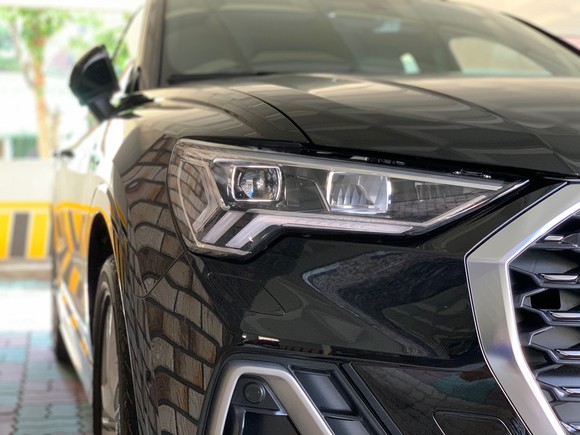 아우디의 LED 기술이 집약된 '아우디 LED 헤드라이트'. = 노병우 기자