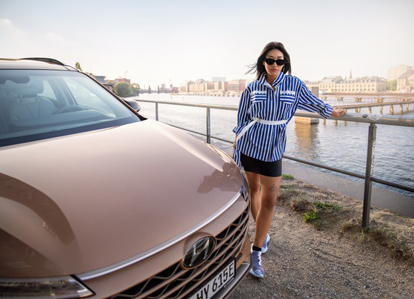 DJ이자 디자이너 페기 구와 현대차 넥쏘. ⓒ 현대자동차