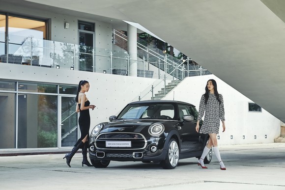MINI 3-도어 킹스로드 에디션은 40대 한정으로 출시됐다. ⓒ MINI 코리아