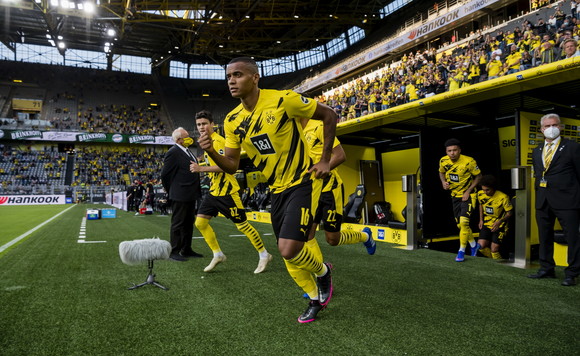 한국타이어가 독일 프로축구 분데스리가 내 최고 명문 클럽 중 하나인 보루시아 도르트문트와의 공식 후원 파트너십을 2시즌 연장했다. ⓒ 한국타이어