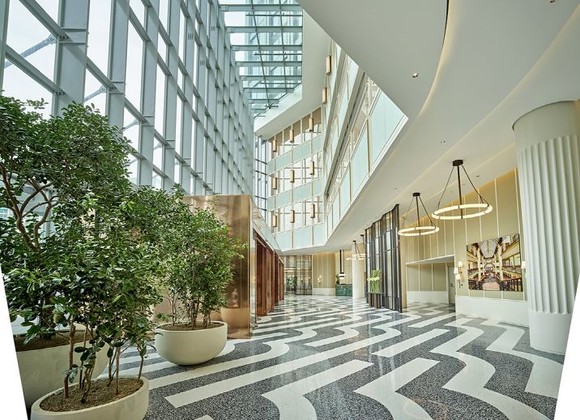 '그랜드 조선 부산' 호텔로비 전경. ⓒ 신세계조선호텔