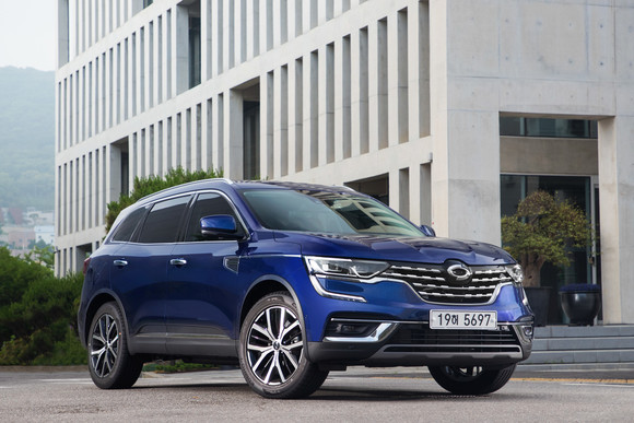 QM6 라인업 중 소비자들에게 뜨거운 사랑을 받고 있는 모델은 국내 유일 LPG SUV QM6 LPe다. ⓒ 르노삼성자동차