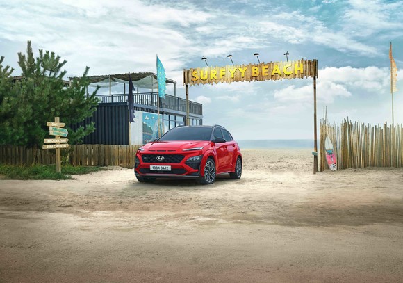 더 뉴 코나 N 라인은 기본 모델에서 N의 고성능 감성을 담아낸 디자인이 추가로 적용돼 코나만의 개성 있고 스포티한 주행감성을 한층 강조한다. ⓒ 현대자동차