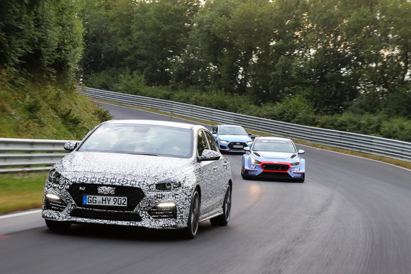 사진은 지난 2018년 독일 뉘르부르크링 테스트센터에서 주행성능 평가 중인 현대차 i30 패스트백 N. ⓒ 현대자동차