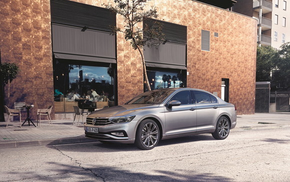 뉴 스마트 비지니스 세단 신형 파사트 GT. ⓒ 폭스바겐 코리아