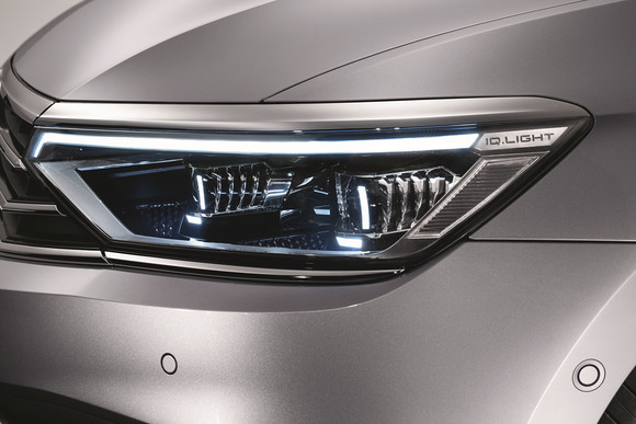 IQ. 라이트 - LED 매트릭스 헤드라이트. ⓒ 폭스바겐 코리아